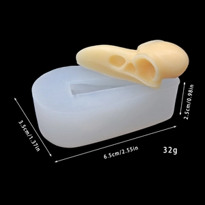 Crow skull silicone mold for DIY baking and cake decoration with precise dimensions