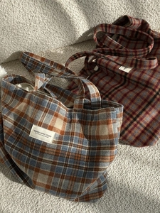 Vintage plaid woolen tote bags in blue and brown patterns for office and daily commute