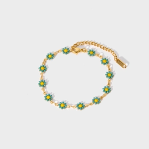 Elegant 18k gold plated stainless steel chain bracelet with yellow daisy floral charms