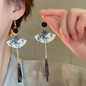 Boucles D'oreilles Pendantes Style Chinois Éventail Motif Bambou Perles Résine Longs Glands Et Tige En Argent