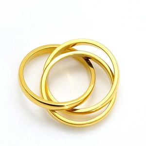 Three-layer interlocking stainless steel ring with 18k gold plating and polished finish