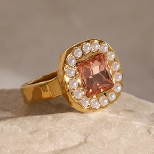 Vintage-Ring aus 18k vergoldetem Edelstahl mit orangefarbenem Stein und Perlen