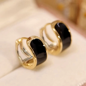 Brass C-Shaped Hoop Earrings With Black Enamel Gold Plated Minimalist Geometric Ear Buckle For Women Daily Office Wear
