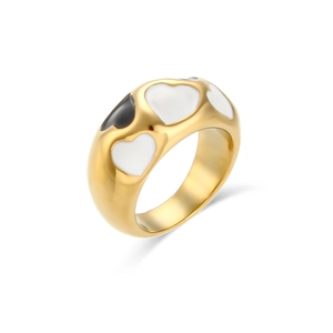 Retro 18k gold plated wide ring with black and white enamel heart patterns for women