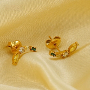 Boucles D'oreilles Banane En Acier Inoxydable Plqué Or 18K Avec Zircone Jaune Vert Blanc Bijoux De Piercing Pour Femmes Style Mignon
