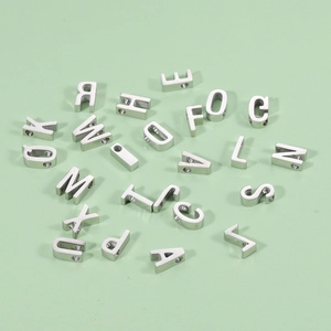 Mirror polished stainless steel silver alphabet A-Z beads for DIY jewelry making