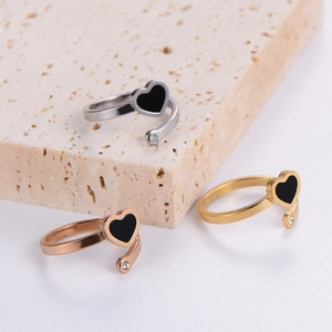 Minimalist stainless steel heart ring set in gold, silver and rose gold finishes