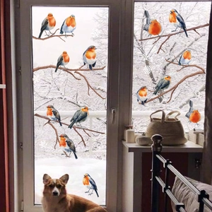 Statische Fensteraufkleber mit Rotkehlchen, Schneeflocken und Zweigen im 4er-Set