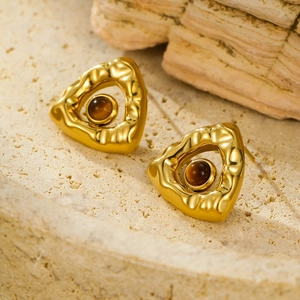Triangle hammered gold titanium steel stud earrings with center brown natural stone