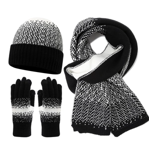 Ensemble d'hiver 3 pièces avec bonnet en tricot, écharpe longue et gants tactiles noir et blanc