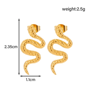 French style gold snake-shaped heart earrings in stainless steel with dimension markings