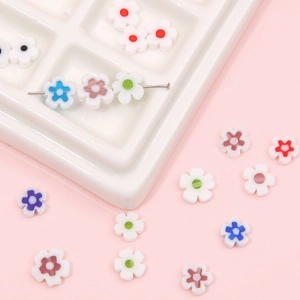Handmade mini white millefiori flower glass beads for DIY jewelry and necklaces