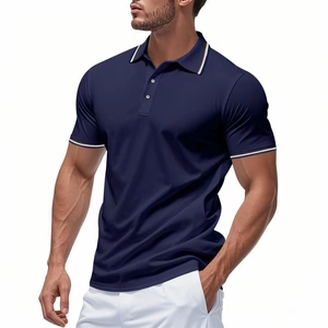 Polo bleu marine à manches courtes avec rayures contrastées jaunes et blanches aux bords