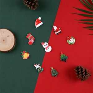 Weihnachtsanhänger Set mit Weihnachtsmann und Rentier für DIY Schmuck Basteln