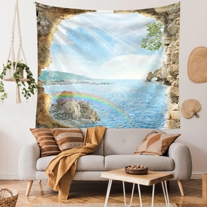 Detail eines Wandteppichs mit Meeresblick und Regenbogen über dem blauen Ozean