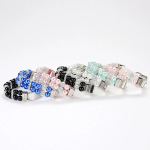 Double-row pearl pet collar necklaces with rhinestone spacers in five varied colors