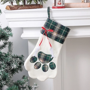 Chaussette de Noël pour animaux en polaire blanche avec motifs pattes et arêtes de poisson