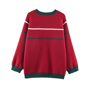 Pull de Noël tricoté pour femme avec rayures rouges et vertes et coupe décontractée