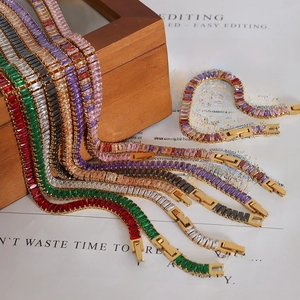 Luxurious gold-plated titanium steel bracelet with colorful square zircon inlays