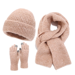 Thickened two-tone knit set with scarf, beanie, and touchscreen gloves in apricot pink