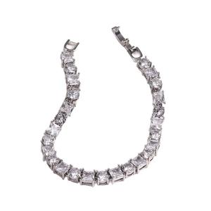 Elegante bracciale tennis in argento con zirconi quadrati e rotondi per uomo e donna