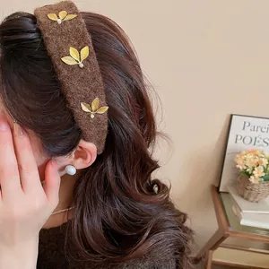 Retro brown velvet headband with golden leaves and pearls for a classic French style