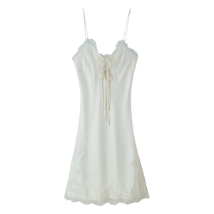 Robe Midi Élégante En Satin Avec Bordure En Dentelle Col V Fines Bretelles Sans Manches Couleur Unie Pour Femmes