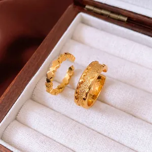 Retro French Style Open Ring For Women Gold Plated Copper Hammered Texture Wavy Edge Minimalist Light Luxury Jewelry