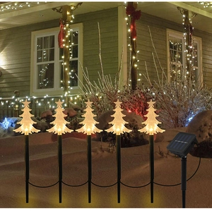 Solar outdoor Christmas tree lights with 5 acrylic heads and stakes on snowy ground