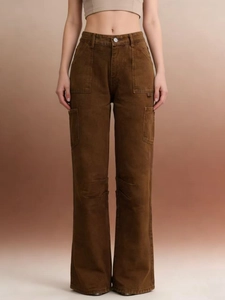 Detailed view of high-waist vintage brown cargo jeans with oversized side pockets