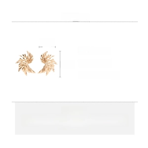 Detailed size chart for gold leaf earrings made of iron weighing 29.3g and 7.4cm long