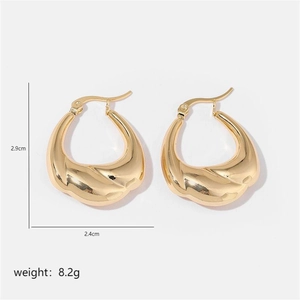 Detailed size specifications of gold chunky twisted hoop earrings with weight details