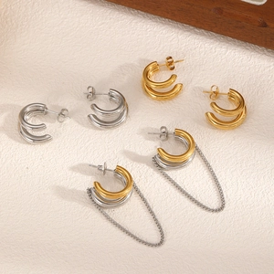 Three pairs of geometric double-circle chain earrings in gold, silver, and mixed tones