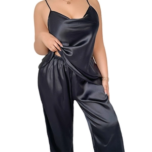 Zweiteiliges Damen-Pyjama-Set aus schwarzem Satin mit Wasserfallausschnitt und langer Hose