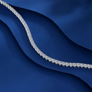 Classic S925 sterling silver moissanite tennis necklace with four-prong setting