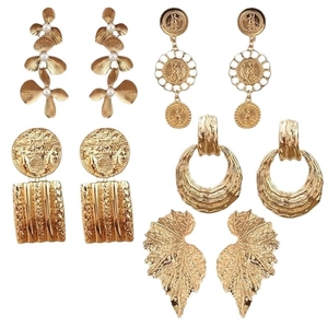 5-pair vintage gold earring set with leaf motifs, pearls, and coin pendants on white background