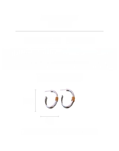 Detailed size specifications for silver C-shaped earrings with brown velvet wrap