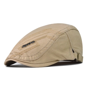 Flat Cap Vintage British Style Breathable Cotton Beret With Adjustable Metal Buckle And Sports Metal Label For Men Women