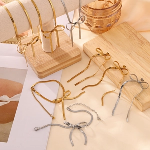 Minimalistisches Edelstahl Schleife Schmuck Set Gold Silber Plattiert Quaste Schlangenkette Halskette Ohrringe Armband Mode Accessoire Für Damen