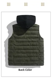 Vue arrière d'un gilet en velours côtelé vert olive avec capuche et texture matelassée