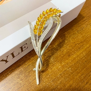 Wheat Ear Hair Clip Alloy Yellow Crystal Rhinestone Twist Hairpin Elegant Headwear For Women Fashion Hair Accessory
