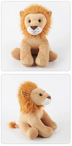 Vue détaillée d'un lion en peluche avec une crinière orange et une fourrure douce