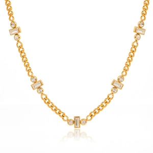 Élégant collier en acier inoxydable doré avec cristaux rectangulaires et ronds