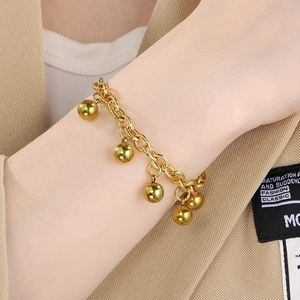 Minimalist 18K gold plated bead pendant bracelet with thick chain links for women