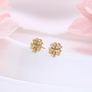 Minimalist S925 silver four-leaf clover stud earrings with sparkling white crystals