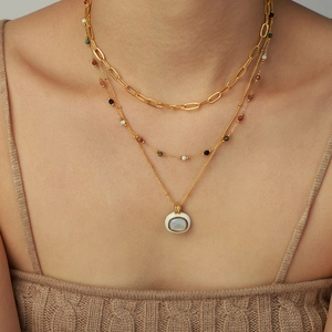 Chic multi-layer gold titanium necklace with paperclip chain and white shell pendant