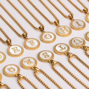 Initial Letter Pendant Necklace 304 Stainless Steel 18K Gold Plated White Shell Round Medallion Beaded Edge Jewelry