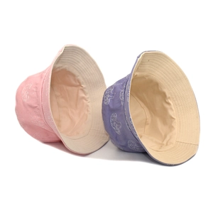 Chapeaux bob rose et violet avec broderie champignon pour protection solaire