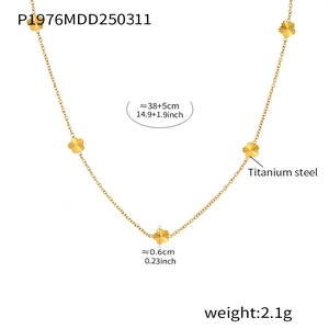 Detailed specs of titanium steel gold flower necklace with 38+5cm chain and 2.1g weight
