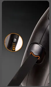 Detail of the W-shaped outlet on black retractable pet leash with anti-tangle 180° technology